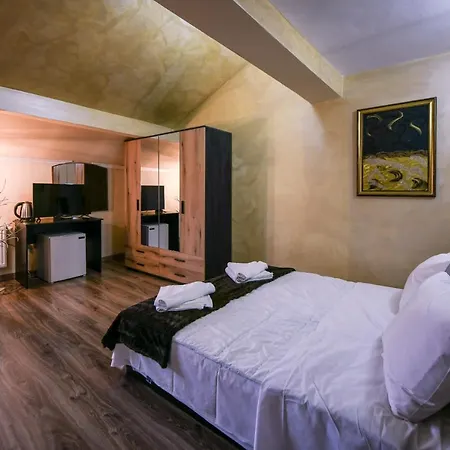Mountain Paradise Hotell