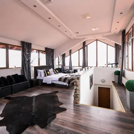 Mountain Paradise Hotel *
