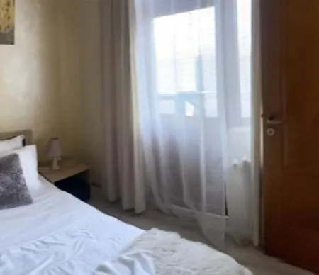 Mountain Paradise Hotell *