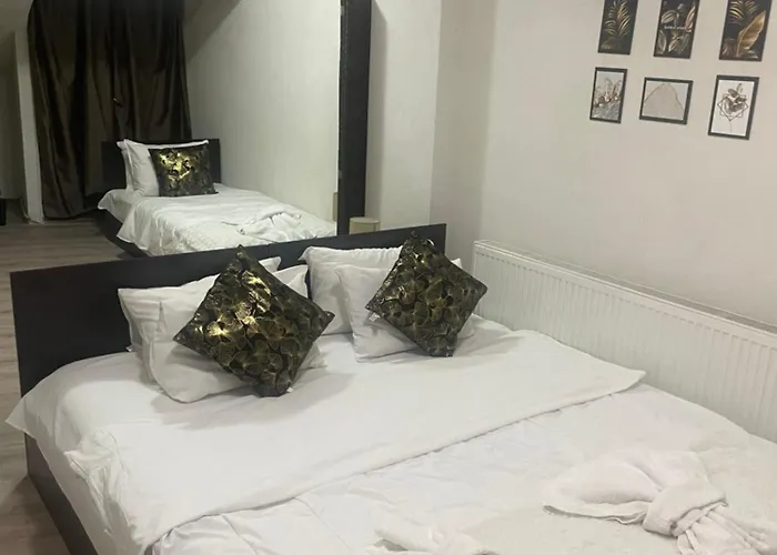 Paradise In The Mountain * Μπάνσκο